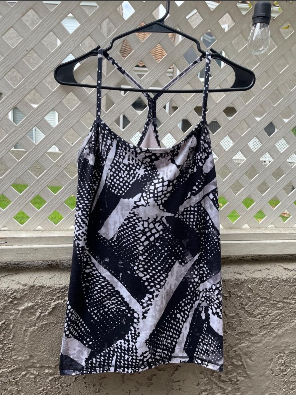 Lululemon power Y tank